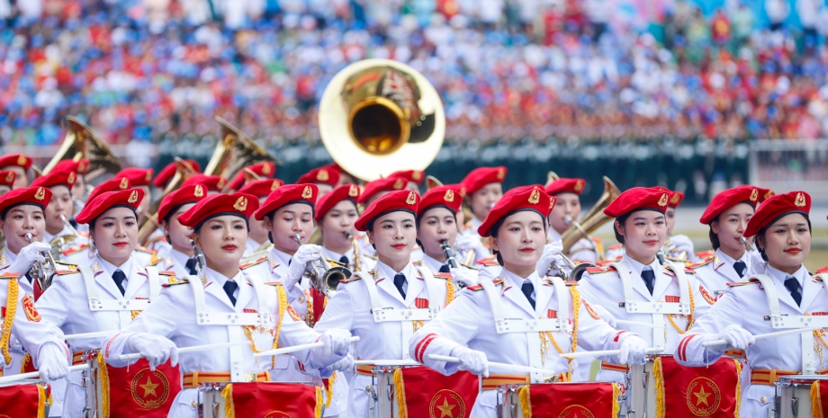 Hào hùng Lễ diễu binh, diễu hành kỷ niệm 70 năm Chiến thắng Điện Biên Phủ