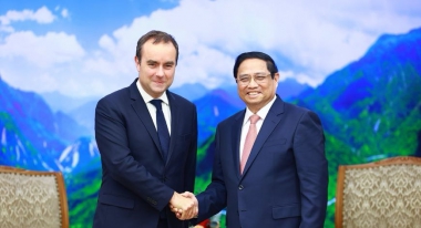 Bộ trưởng Bộ Quân đội Pháp tham dự Lễ kỷ niệm 70 năm Chiến thắng Điện Biên Phủ tại Việt Nam